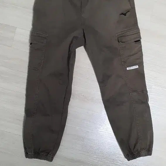 [BUNJANG] Mizuno Cotton Cargo Pants Size L / 잉즈노바지L사이즈