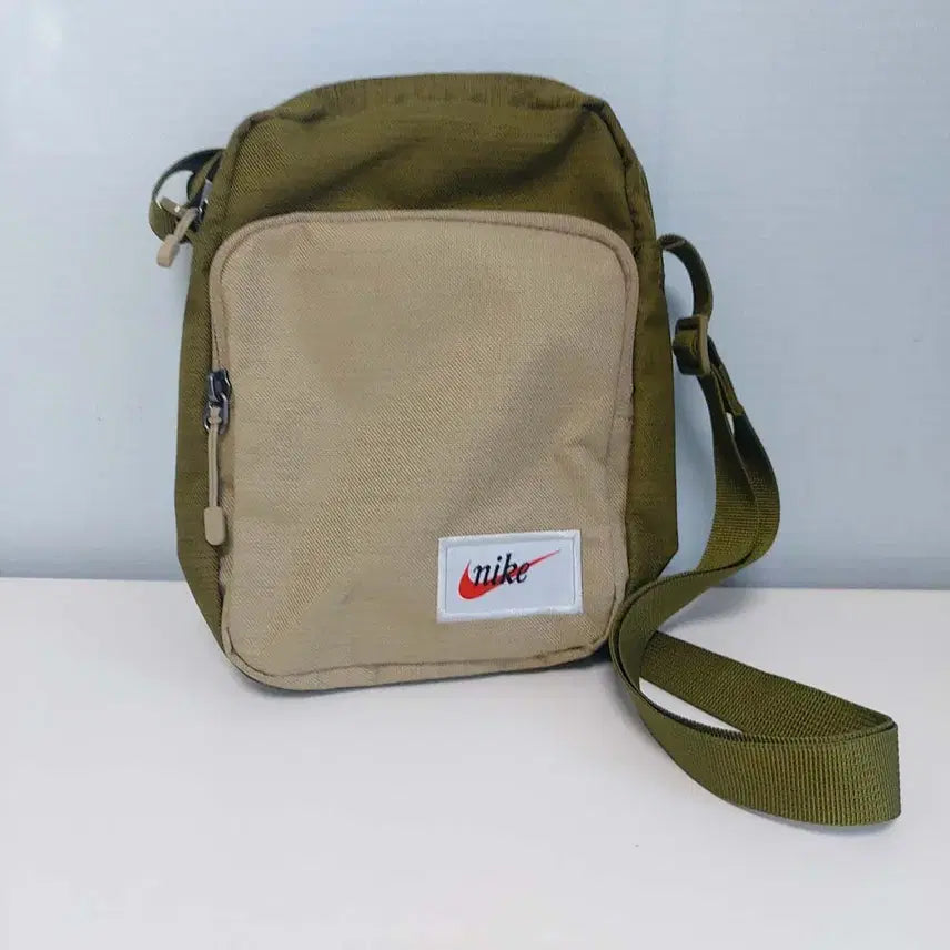 [BUNJANG] Nike Casual Crossbody Bag / 나이키 캐주얼 크로스백/구제24시/일일