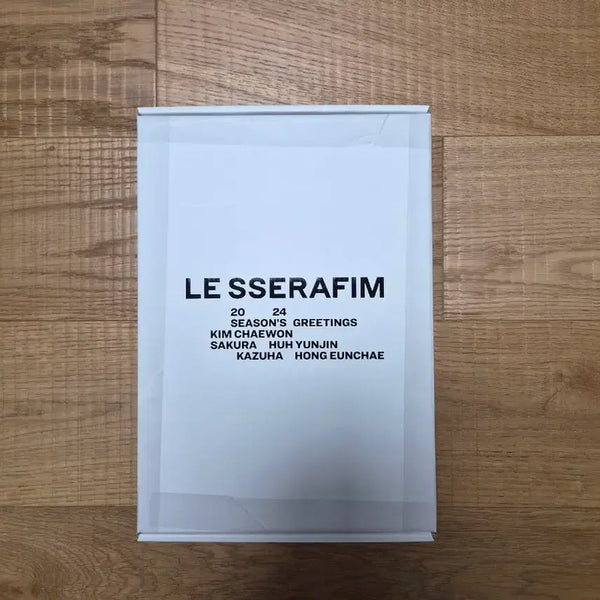 [BUNJANG] LE SSERAFIM 2024 Season's Greetings / 르세라핌 2024시즌그리팅