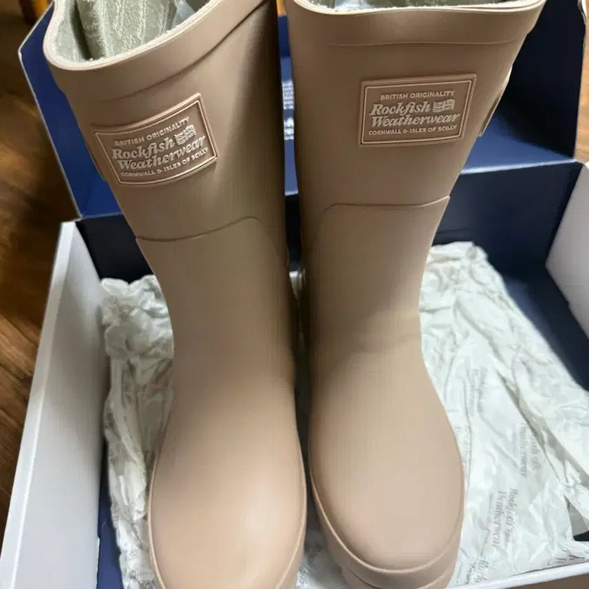 [BUNJANG] Rockfish Rain Boots Pink Beige / 락피쉬 레인부츠 핑크베이지