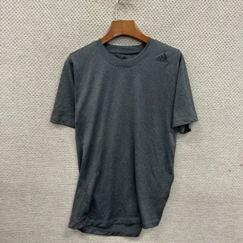 [BUNJANG] Adidas Functional Short Sleeve T-Shirt M D05102 / 아디다스 기능성 반팔티 M D05102