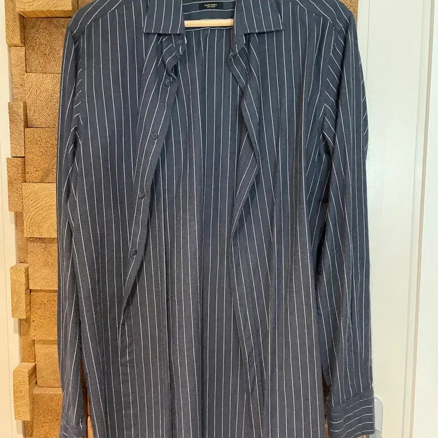 [BUNJANG] Massimo Dutti Striped Shirt Navy M / 마시모두띠 스트라이프 셔츠 네이비 M
