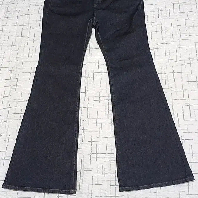 [BUNJANG] Guess Unused Brushed Bootcut Stretch Jeans (29-inch, 100cm Length) / 게스 미사용 기모부츠컷 스판청바지 29인치 기장100