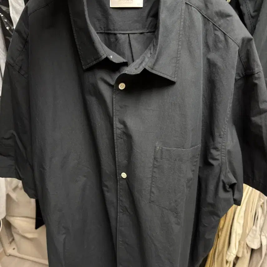 [BUNJANG] Moma Design Typewriter Short Sleeve Shirt Navy / [52]모마디자인 타입라이터 반팔셔츠.네이비
