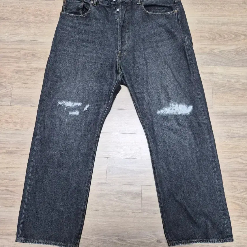 [BUNJANG] Beams Distressed Denim Jeans / Beams 빔스 블랙청바지 L사이즈