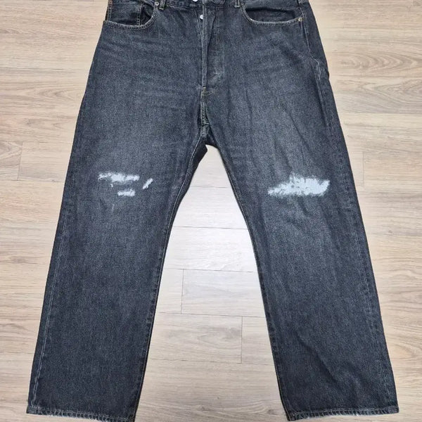 [BUNJANG] Beams Distressed Denim Jeans / Beams 빔스 블랙청바지 L사이즈