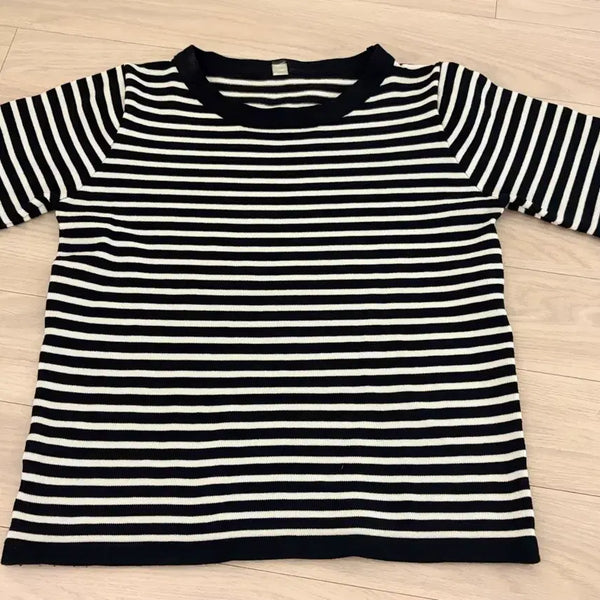 [BUNJANG] Black Stripe Short Sleeve T-Shirt / 블랙 스트라이프 반팔티 free