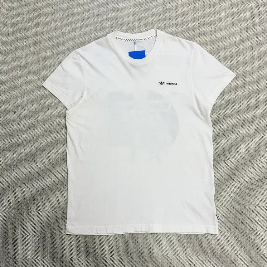 [BUNJANG] Adidas Originals Stitch Graphic T-Shirt / (95)아디다스오리지날 스티치 그래픽 반팔티