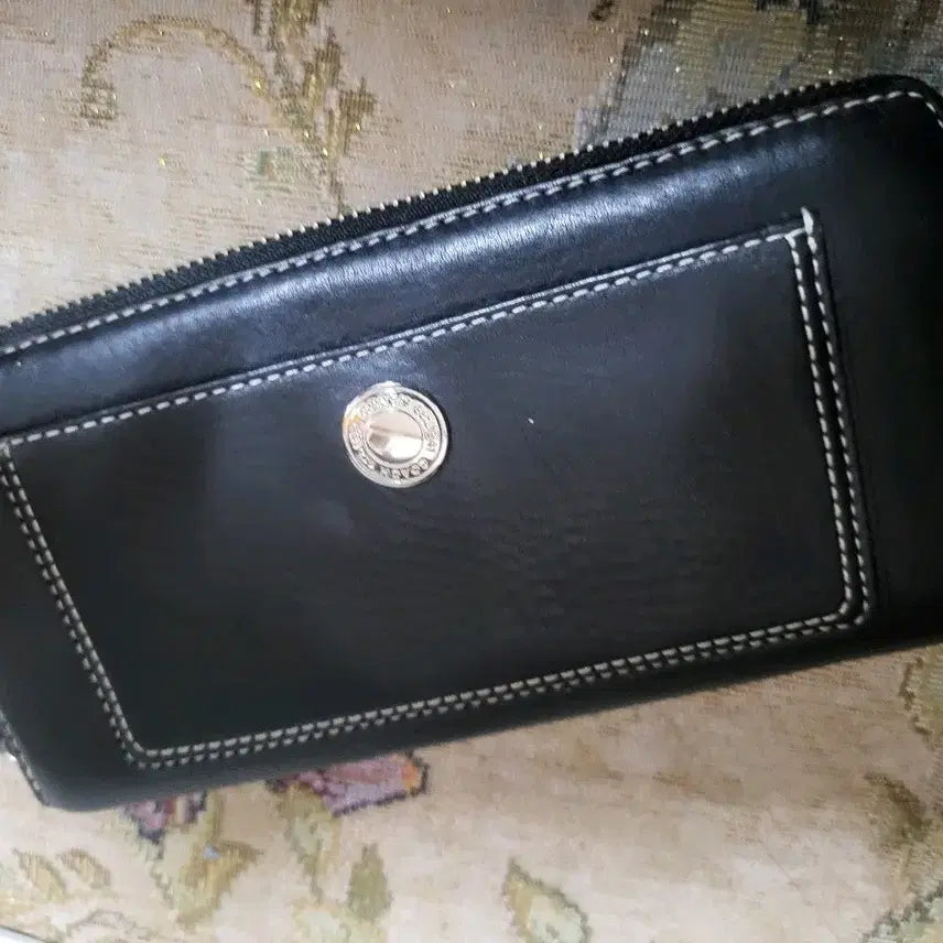 [BUNJANG] Coach Black Leather Women's Zip Around Long Wallet / 코치 블랙 가죽 여성 지퍼 장지갑