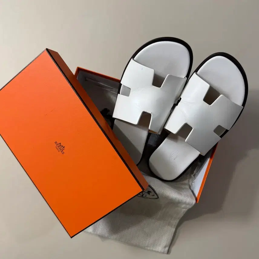 [BUNJANG] Hermes Izmir Slippers Size 42 / [42/당일출고]에르메스 이즈미르 슬리퍼