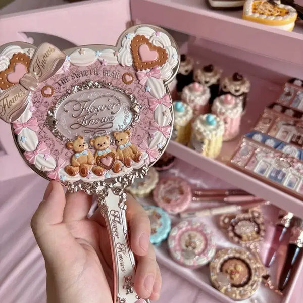 [BUNJANG] Flower Knows Sweety Bear Hand Mirror Creamy Pink / 플라워노즈 스위티 베어 손거울 크리미 핑크