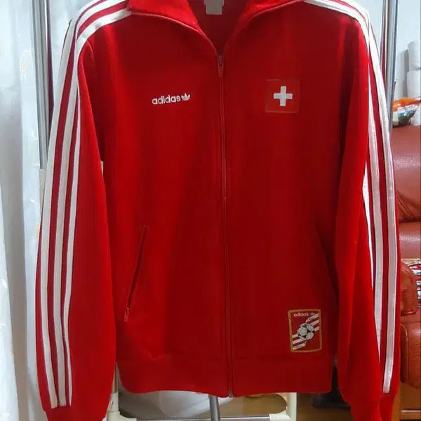 [BUNJANG] Adidas Euro 2008 Switzerland National Team Vintage Track Top (Size 95) / 아디다스 유로2008 스위스 국대 빈티지 트랙탑 (95)