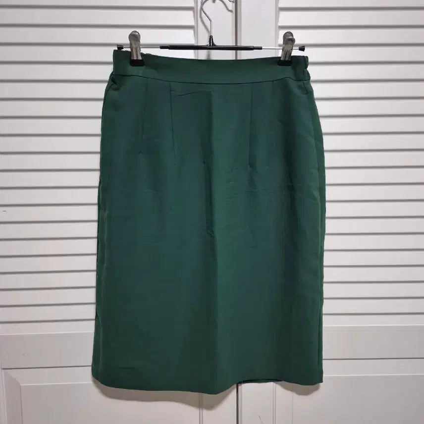 [BUNJANG] Dark Green Midi Skirt / 다크그린 미디스커트