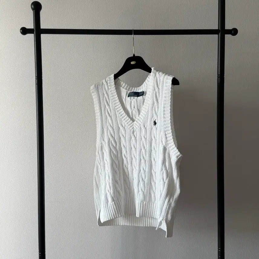 [BUNJANG] Polo Ralph Lauren Cable Knit Vest White / 폴로 랄프로렌 니트 조끼 화이트