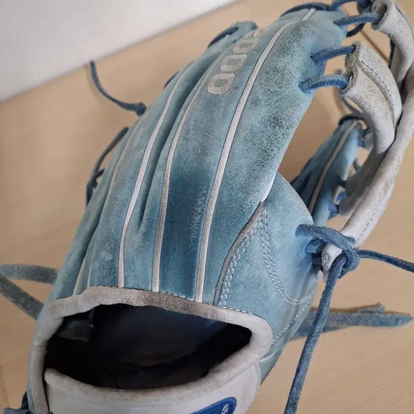 [BUNJANG] Wilson A2000 Baseball Glove Blue / 윌슨a2000 야구글러브 파란색