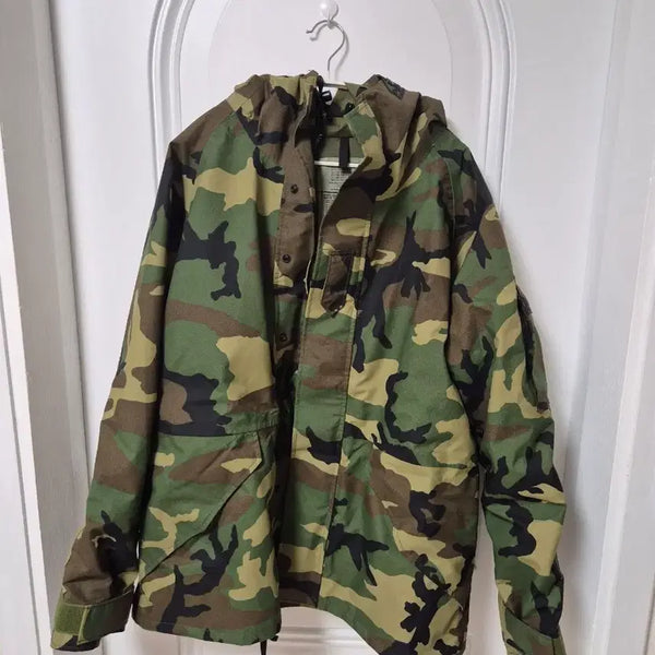 [BUNJANG] US Military 1st Gen Gore-Tex Jacket Medium Regular / 미군 1세대 고어텍스