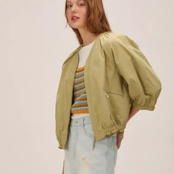 [BUNJANG] Thursday Island V-Neck Shirring Crop Jumper (Size 55, fits 66) / 써스데이아일랜드 브이넥 셔링 크롭 점퍼 55사이즈(66가능)