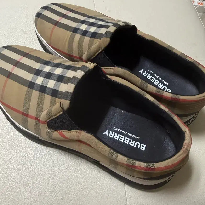 [BUNJANG] Burberry Vintage Check Thomson Slip-On Sneakers / [정품] 버버리 빈티지 체크 톰슨 슬립온 스니커즈