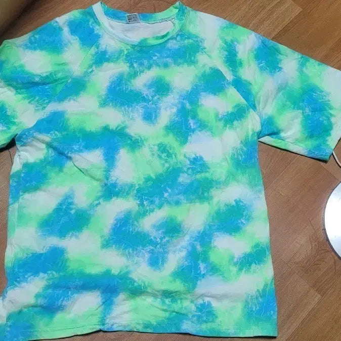 [BUNJANG] Tie-Dye T-Shirt (Size 100) / 타이다이 반팔티 (100)