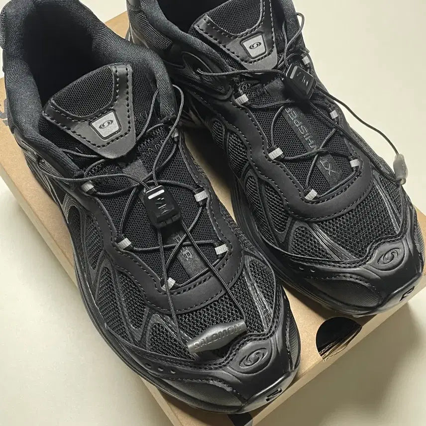 [BUNJANG] Salomon XT-Whisper Black Asphalt Shoes / 살로몬 XT-위스퍼 블랙 아스팔트 240