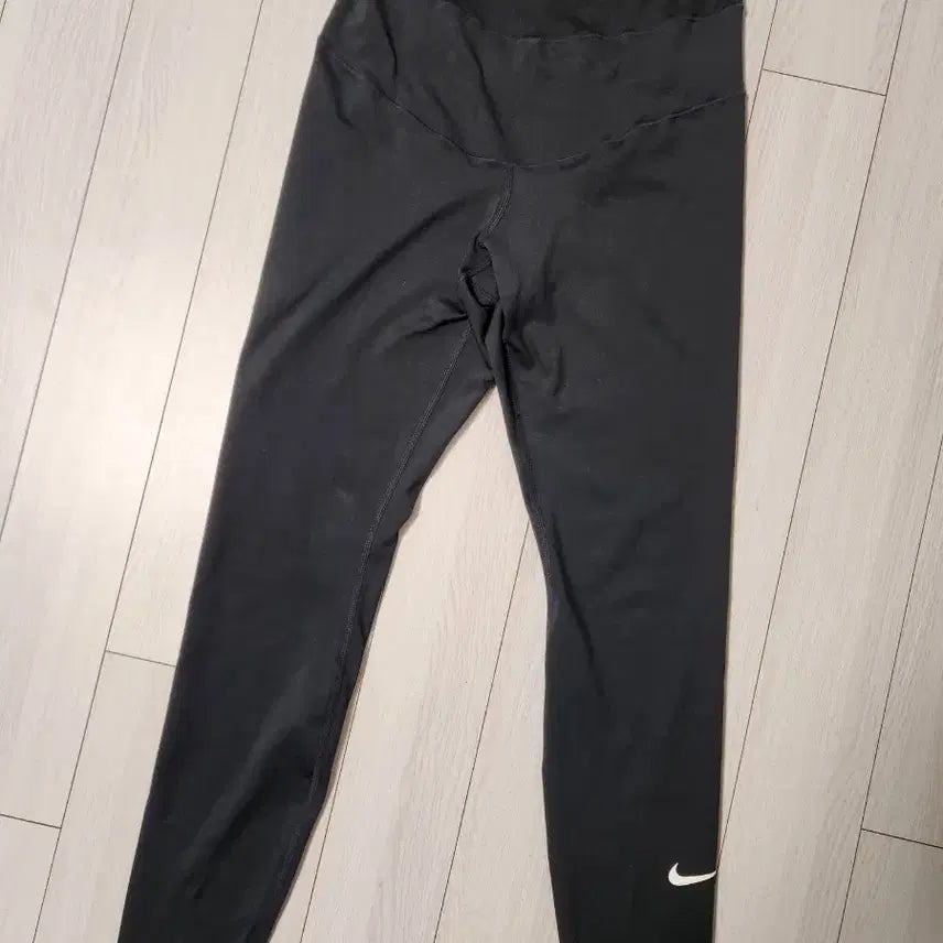 [BUNJANG] Nike High-Rise Maternity Leggings DR1651-010 (Size M) / 새상품급) 나이키 하이라이즈 임산부 레깅스 DR1651-010 사이즈m
