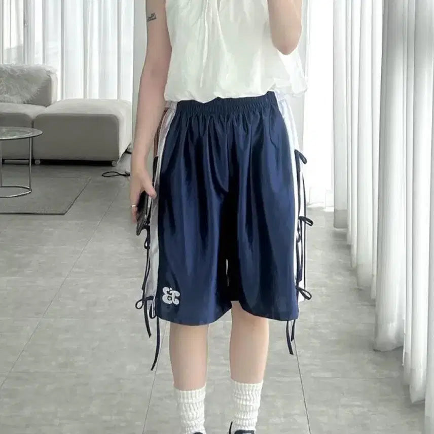 [BUNJANG] Vintage Maid Ribbon Satin Bermuda Shorts / 어항빈티지 메이드 제작 리본 새틴 버뮤다 팬츠