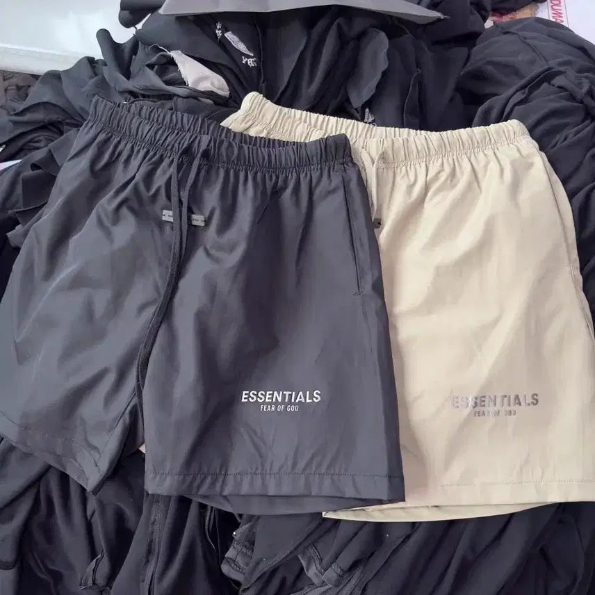 [BUNJANG] Fear of God Essentials Unisex Shorts / 피어오브갓 에센셜 남녀 반바지