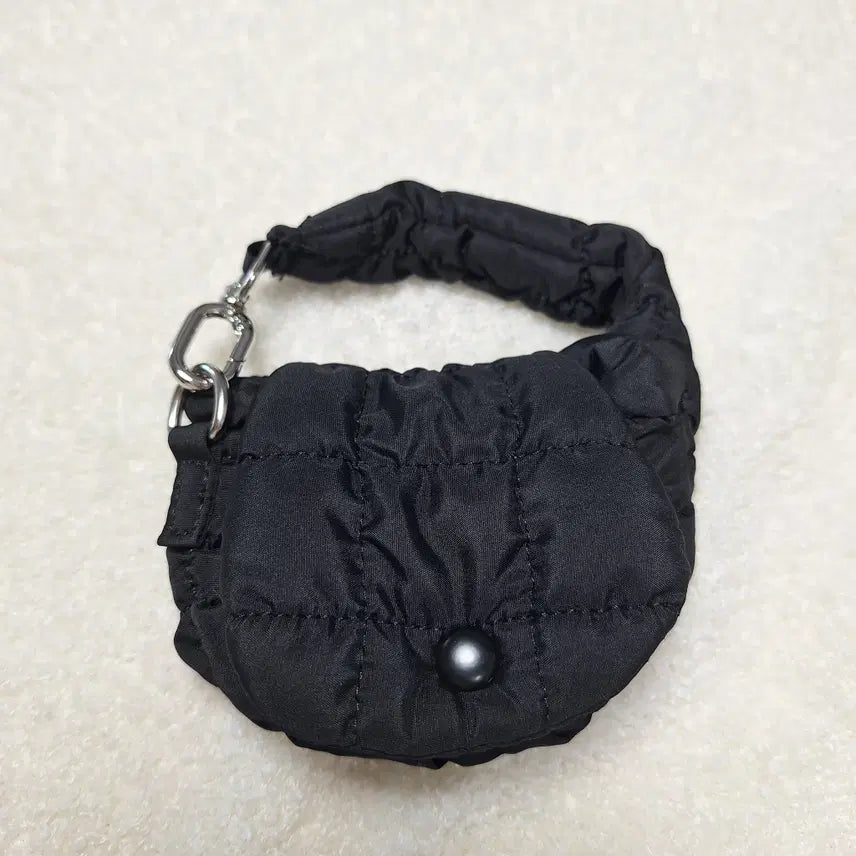 [BUNJANG] Black Cloud Bag Mini Bag Charm / 미니백 블랙 자석 고리 가방키링 엠보 구름백