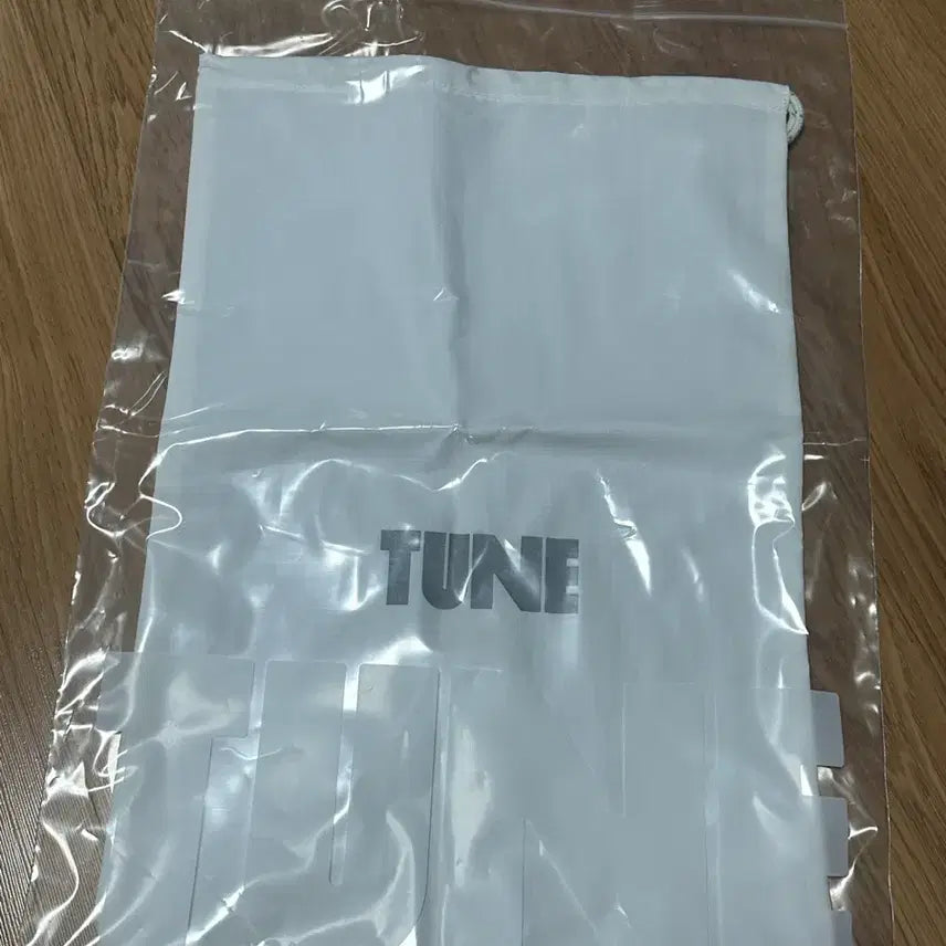 [BUNJANG] TUNE Logo Gym Sack (Shoe Bag) Pouch / 새상품) TUNE 짐색(슈백) 겸 파우치