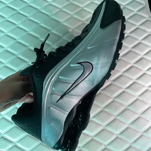 [BUNJANG] Nike Shox R4 Silver/Black Size 285 / 나이키 샥스 r4 은/검 285 사이즈