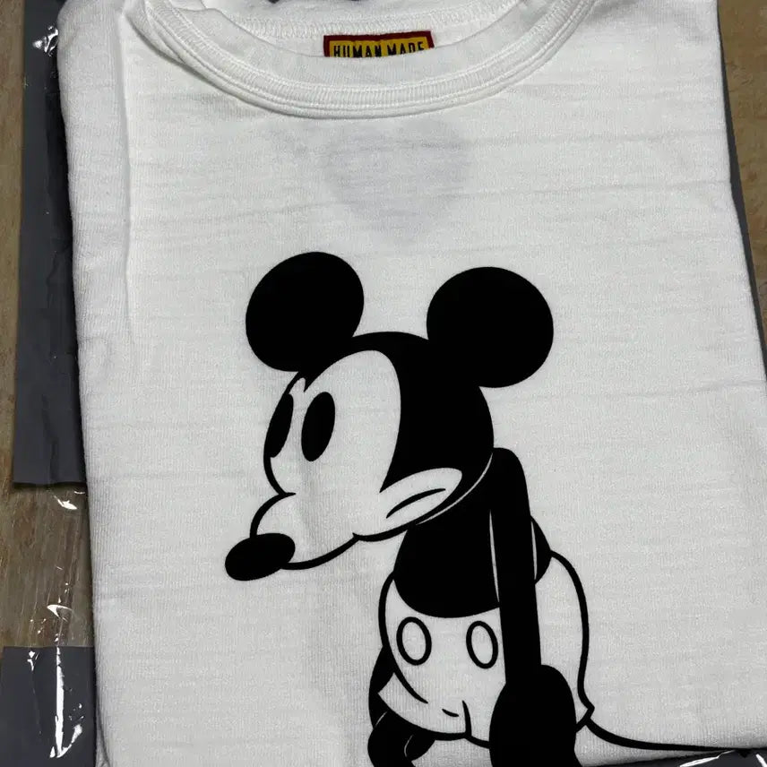 [BUNJANG] Human Made Mickey Mouse Collaboration T-Shirt (Size L) / 휴먼메이드 미키마우스 L사이즈