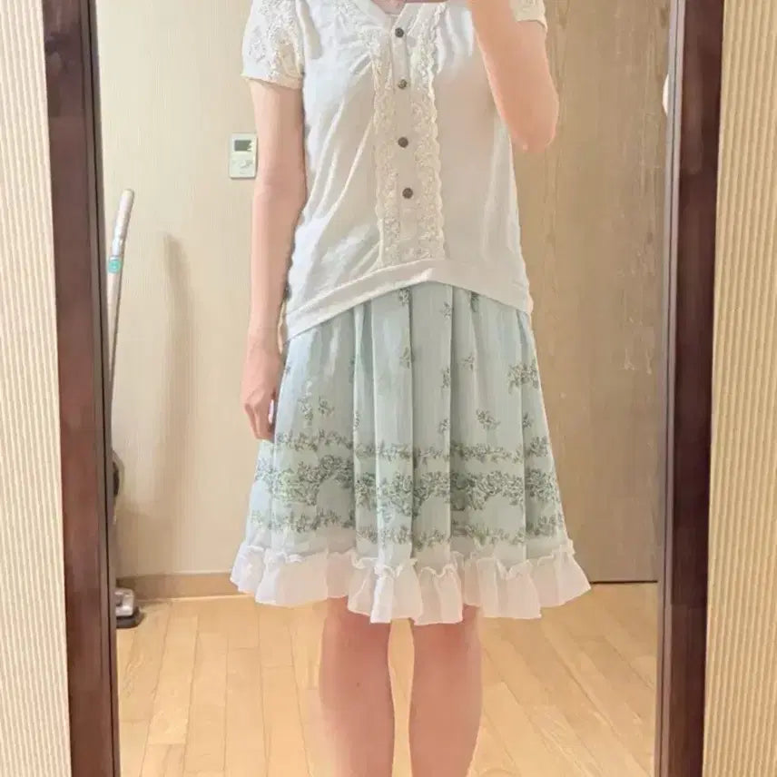 [BUNJANG] Axies Farm Vintage Mori Girl Lace Short Sleeve Blouse + Mint Flower Pattern Skirt Set / 빈티지 모리걸 엑시즈팜 레이스 반팔 블라우스 + 민트 플라워 패턴 스커트