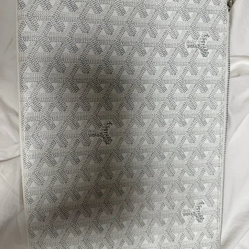[BUNJANG] Goyard Clutch MM White / 고야드 클러치 화이트 mm사이즈