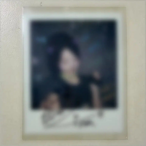 [BUNJANG] QWER Heena Signed Polaroid / QWER 마운틴듀 히나 냥뇽녕냥 친필 싸인 폴라로이드 싸폴 큐떱