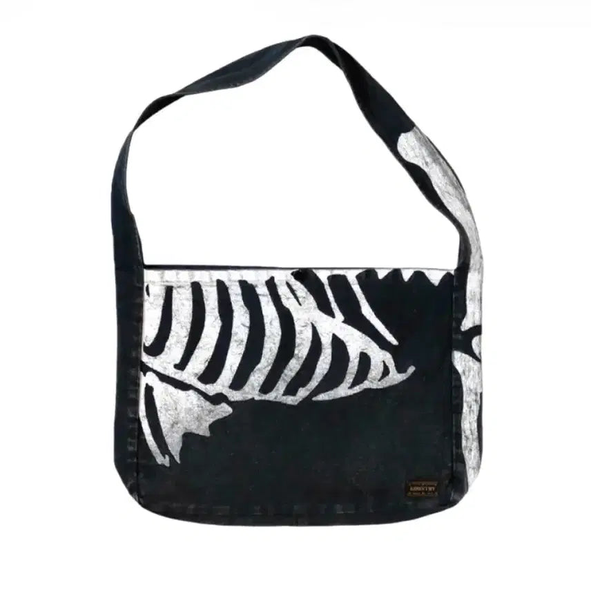 [BUNJANG] Kapital 14oz Denim Bone Print Book Bag Black / 캐피탈 14온즈 데님 본 프린트 북 백 블랙