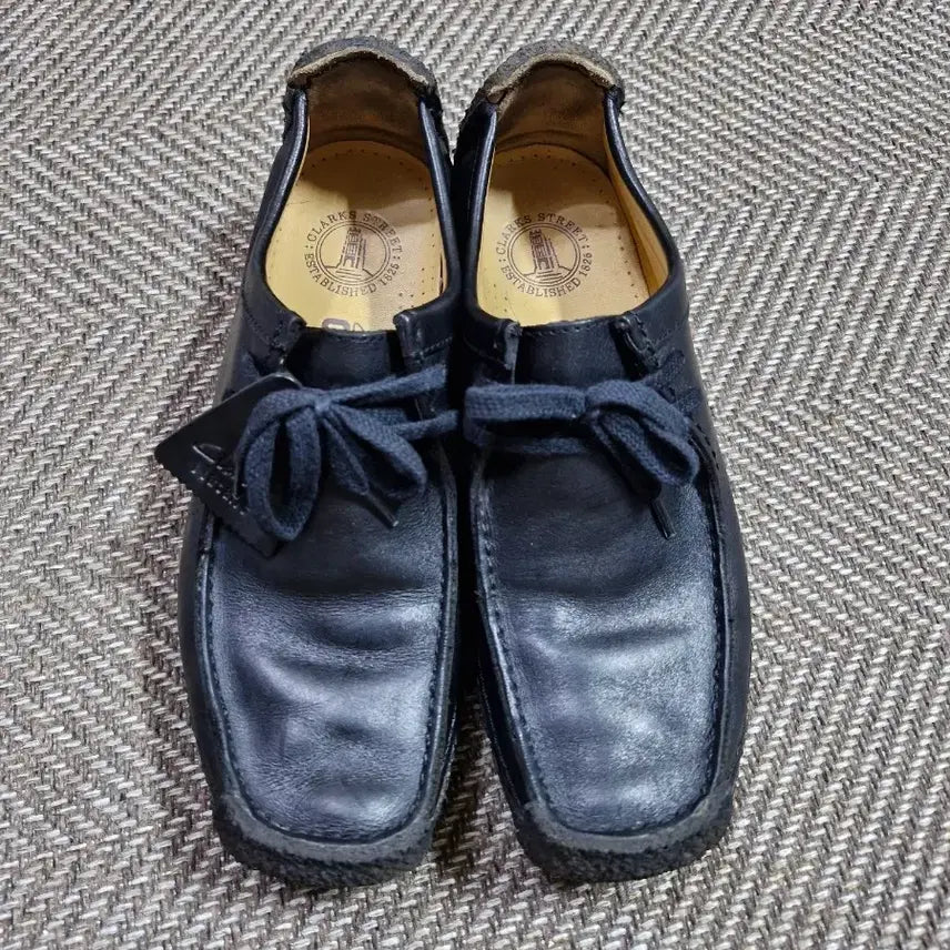 [BUNJANG] Clarks Natalie Black Leather Shoes / 클락스 나탈리 블랙 레더 슈즈 260~265
