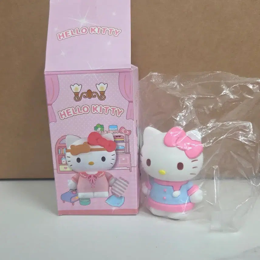 [BUNJANG] Hello Kitty Figure / 키티