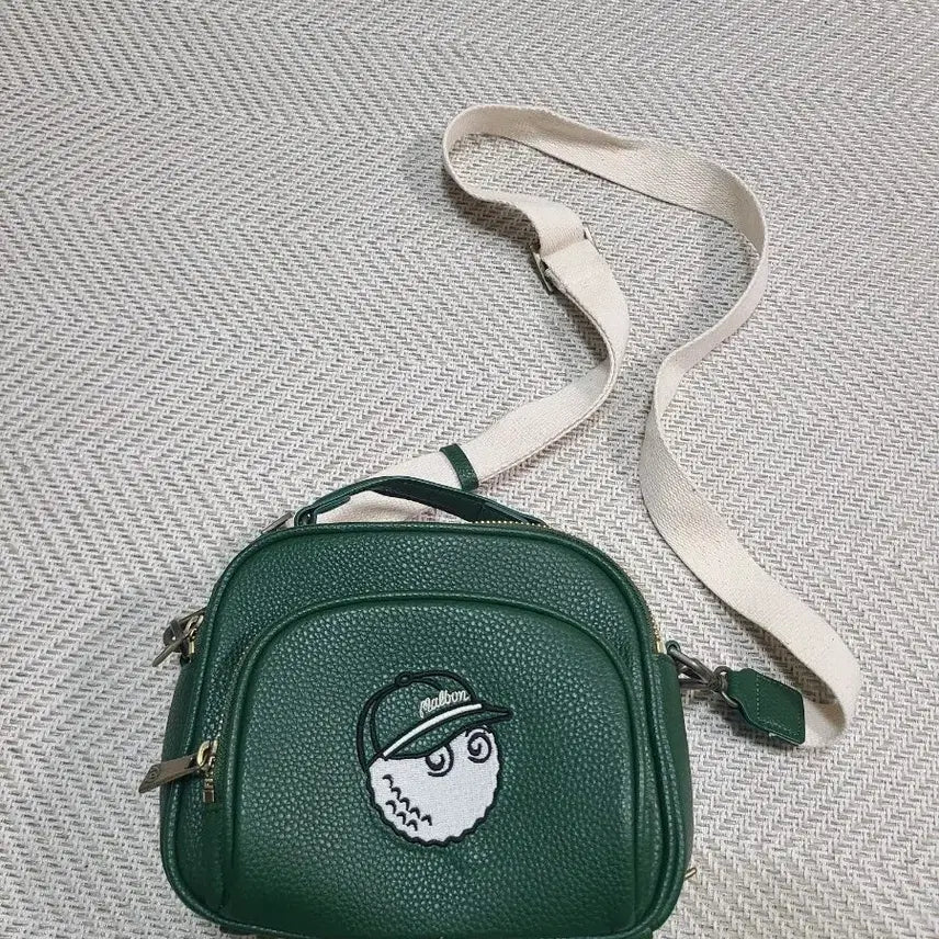 [BUNJANG] Malbon Golf Character Crossbody Bag Green / 말본 골프공 캐릭터 크로스백 그린