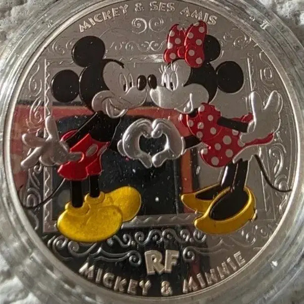 [BUNJANG] Mickey Mouse & Minnie Mouse Heart Commemorative Coin / 미키 마우스 미니 마우스 기념 주화