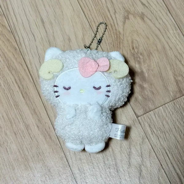 [BUNJANG] Sanrio Oyasumi Series Fleece Pajama Hello Kitty Keyring Plush / 산리오 오야스미 잘자요 시리즈 양털잠옷 헬로키티 키링 인형