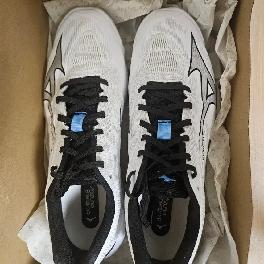 [BUNJANG] Mizuno Lightning Elite 275 / 미즈노 라이트닝엘리트 275 실착 1회
