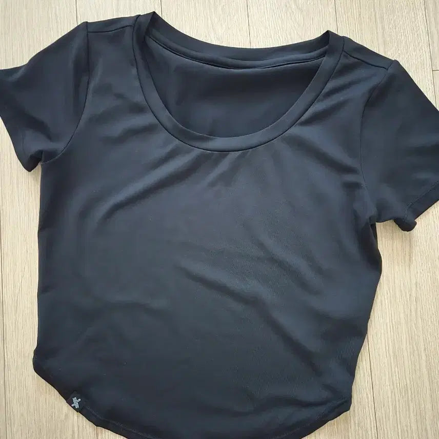 [BUNJANG] Xexymix Cropped Short Sleeve T-Shirt / 젝시믹스 크롭탑 반팔