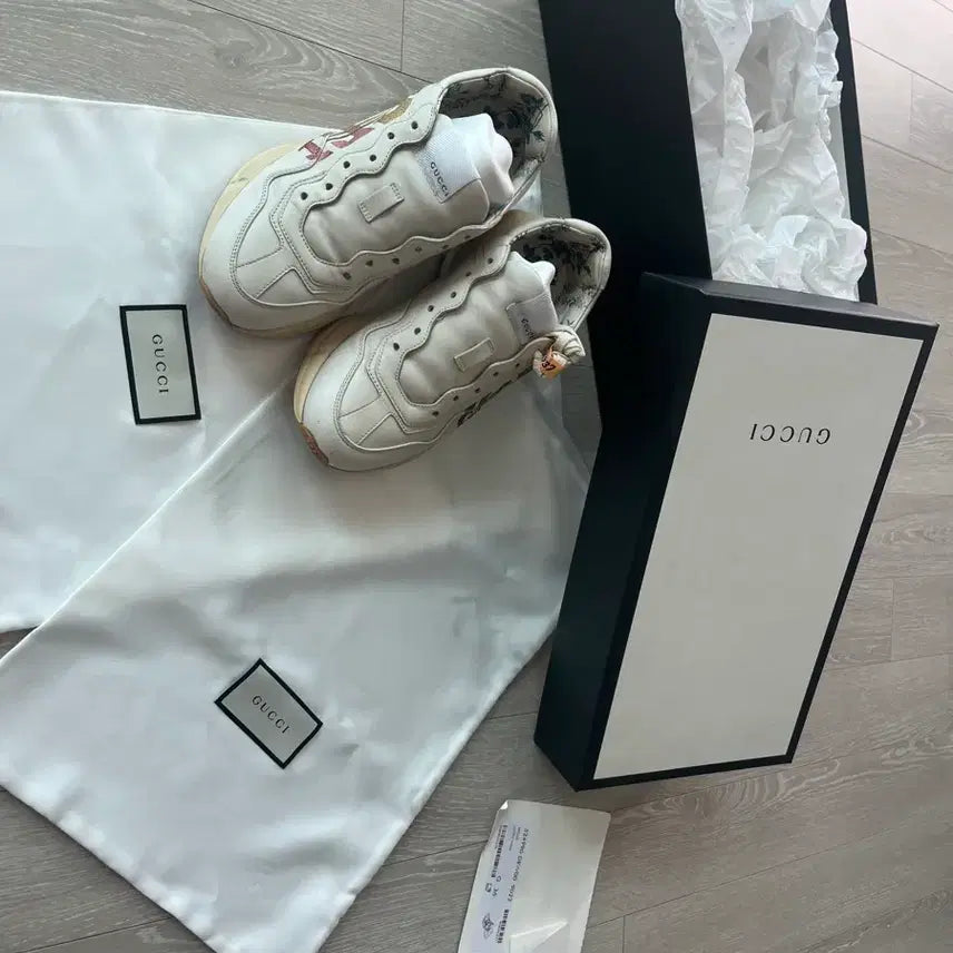 [BUNJANG] Gucci Leather Sneakers (Size 36/235) / 구찌 스니커즈 235(36)