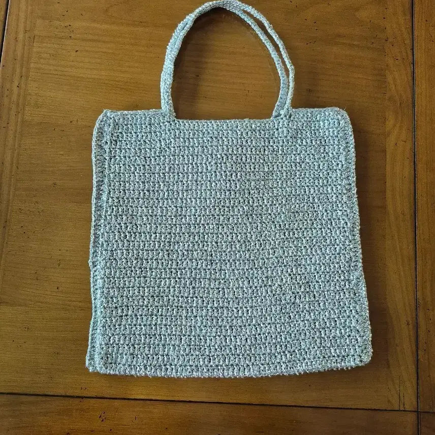 [BUNJANG] Silver Thread Knitted Tote Bag / 은사 실버 토드백 새상품