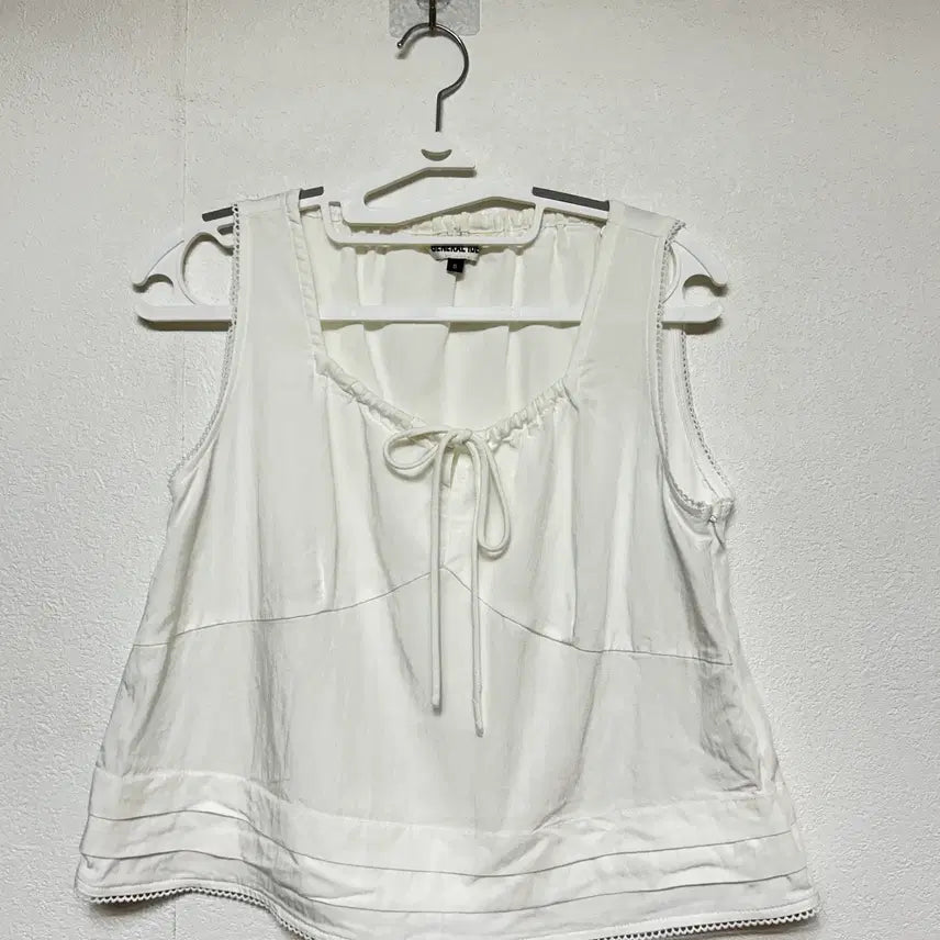 [BUNJANG] General Idea Sleeveless Blouse S / 제너럴아이디어 민소매 블라우스 S