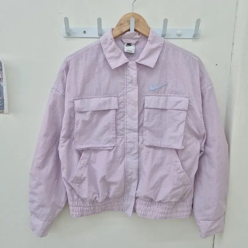 [BUNJANG] Nike Women's Windbreaker Jacket Lavender / 나이키 여성 바람막이 자켓 연보라색