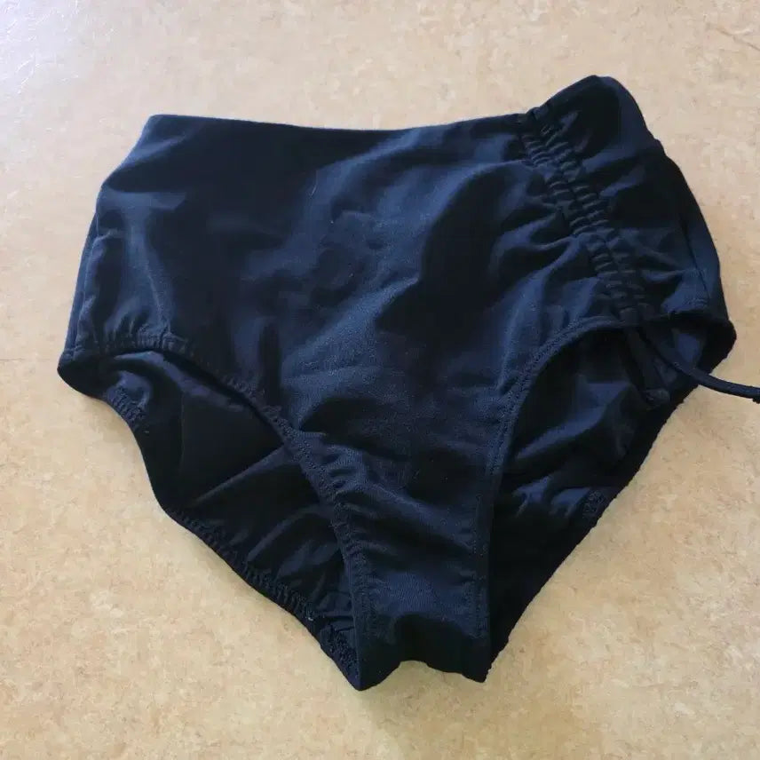 [BUNJANG] Xexymix Shirring Dance Shorts Black M / 제시믹스 폴댄스 하의 쇼츠 검정색 셔링 M
