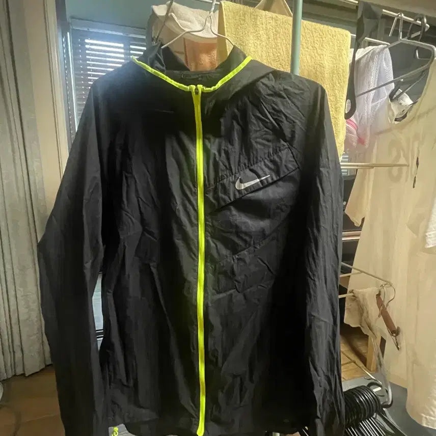 [BUNJANG] Nike Windbreaker / 나이키 바람막이