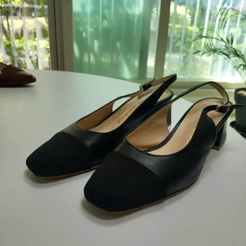 [BUNJANG] Women's 4cm Heel Shoes / 245 구두(4cm)