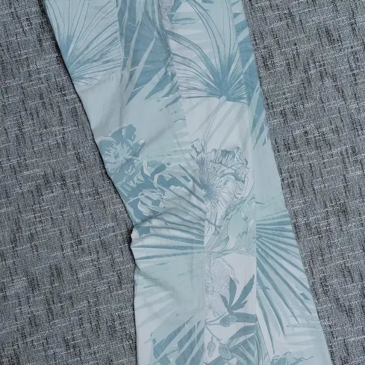 [BUNJANG] GAP 1969 Botanical Tropical Print Real Straight Fit Denim Pants / [28] GAP 1969 리얼 스트레이트 보태니컬 트로피컬 데님 팬츠